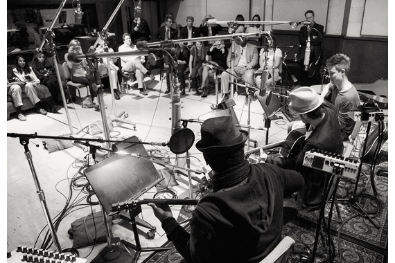 Tommy Sims, Chris Stills & Jonny Lang Live Recording