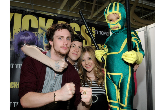Aaron Johnson, Christopher Mintz-Plasse & Lyndsy Fonseca "Kick Ass" Fan Promo